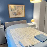 Private One-bedroom Annexe - Free Parking & Wi-fi *